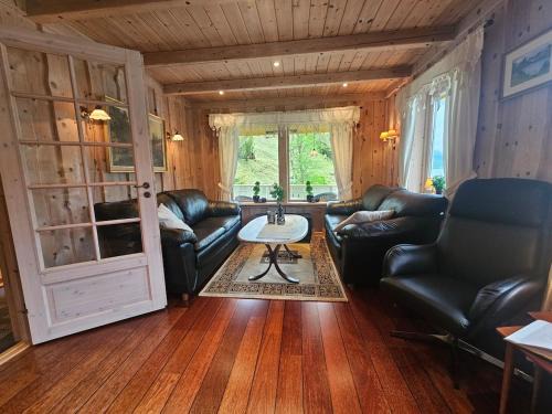 Huset ved Dalsfjorden
