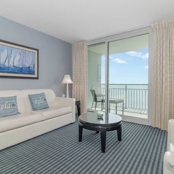 Ideal Beach Escape! 2 Bedroom, 2 Bath Ocean Front