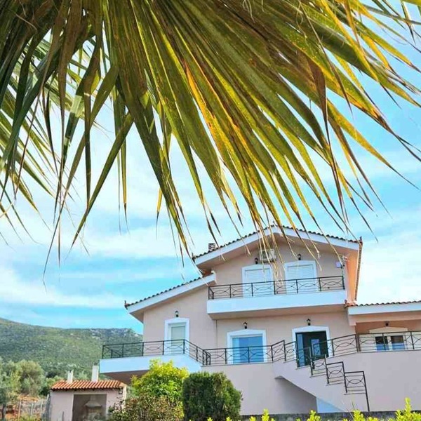 Ideal place for peace and tranquility, away from the noise of the city.