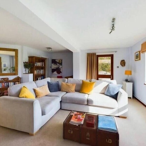 Idyllic Devon Haven: 3BR Bungalow by Moors/Beaches