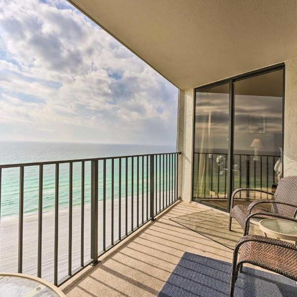 Idyllic PCB Condo w/Pool Access & Ocean Views!