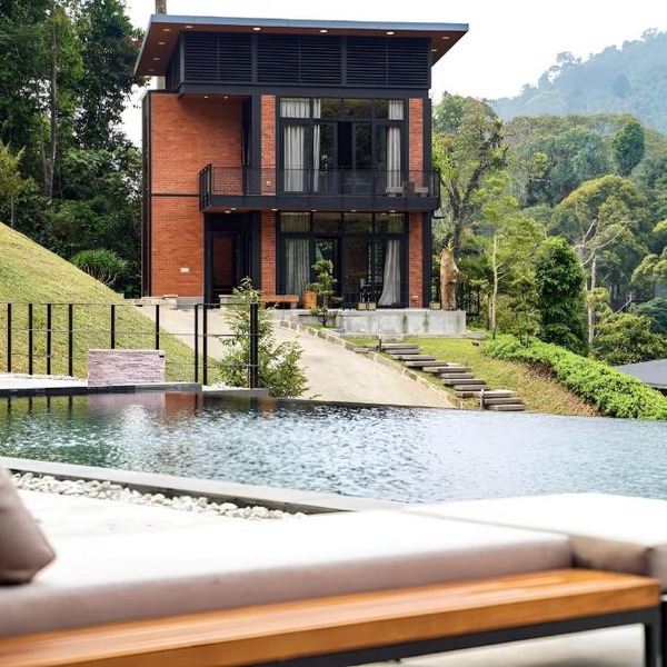 Ikan RESIDENCE Hidden gem of a villa overlooking the forest