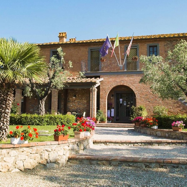 Il Casale di Donoratico con piscina