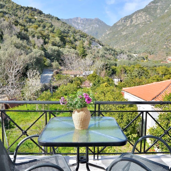 Ilia Edipsos Nest - Homely Vibes and Mountain View
