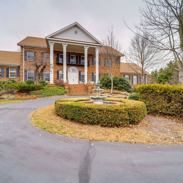 Immaculate Boone Villa w/Entertainment Lounge!