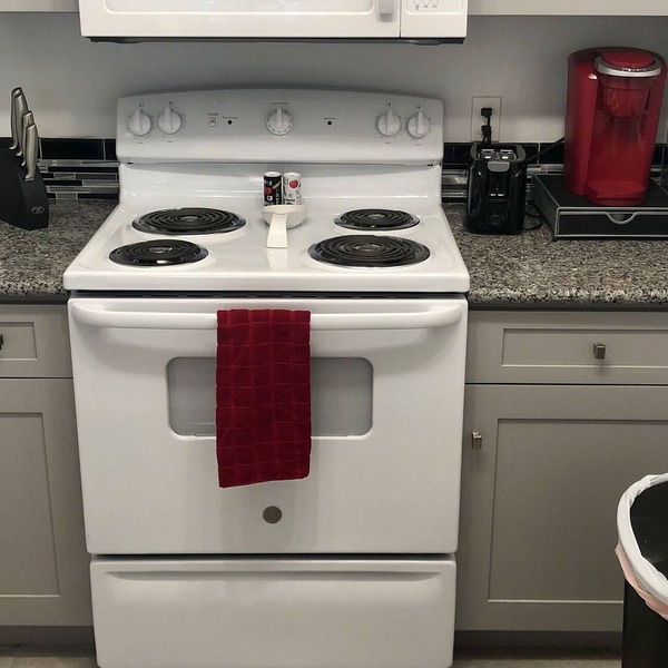 Immaculate cute condo in the beautiful mountainous town of Colorado Springs