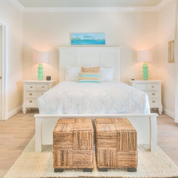 Immaculate home in gated La Valencia Beach Resort! MONTHLY rates available!