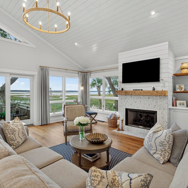 IMPECCABLE River Views! Luxury West Beach Home!