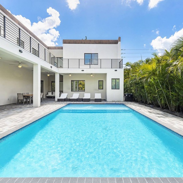 Incredible 10BR/11BTH Oasis Villa