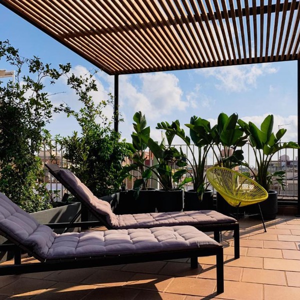 Incredible 2BR Penthouse with Urban Rooftop Garden