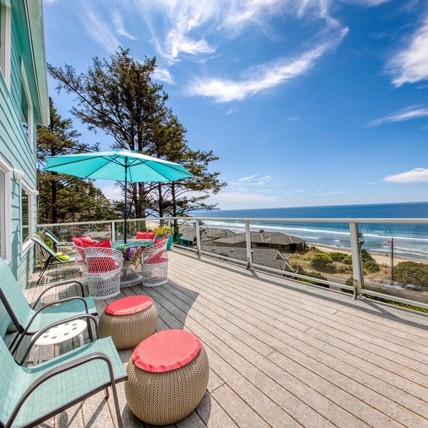 Incredible Ocean Views, Free WiFi - Great Location