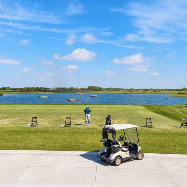 Incredible, spacious and luxurious resort style living with golf privileges.