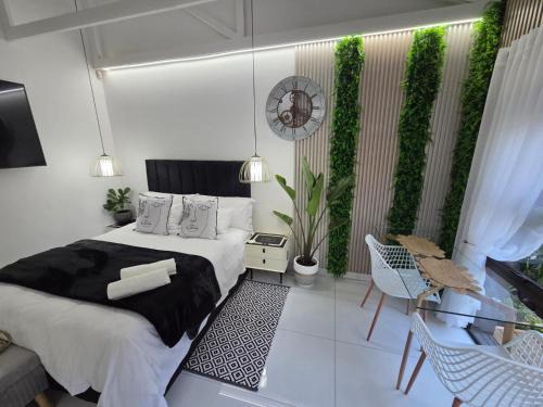 Indulge Deluxe Accommodation
