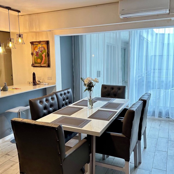 Inspiring, modern, bright and centrally located space