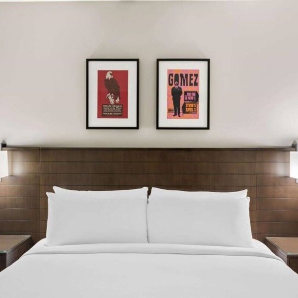 Inviting Room w/Rooftop Lounge, Relaxing Outdoor Pool, & Complimentary Parking