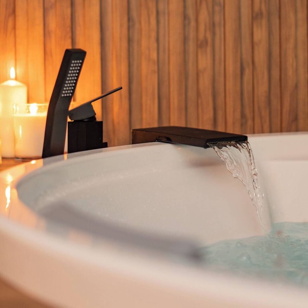 Jacuzzi Suite with Sea View near Amalfi Coast & Naples