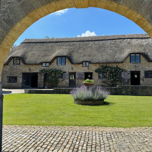 Jerards Stables - sleeps 4 guests in 2 bedrooms