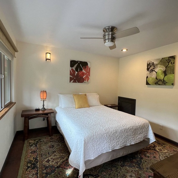 Jungle view bedroom with private entrance,outdoor private Bali style bathroom