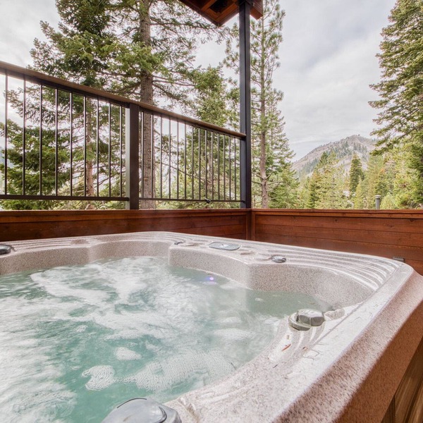 Juniper at Alpine - Private Hot tub, Pet Friendly & Amazing Views!