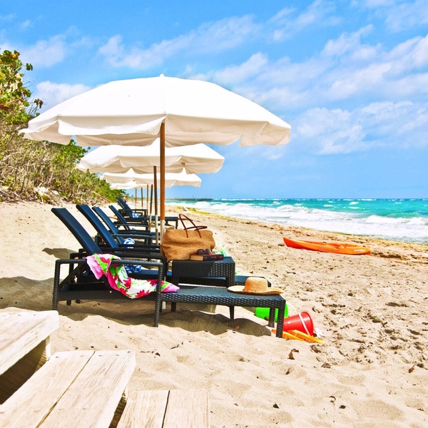 Jupiter Beach Resort & Spa