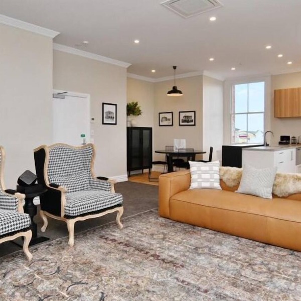 Kaiapoi Luxury Accommodation 2-Historic and Luxury Apartment in Kaiapoi