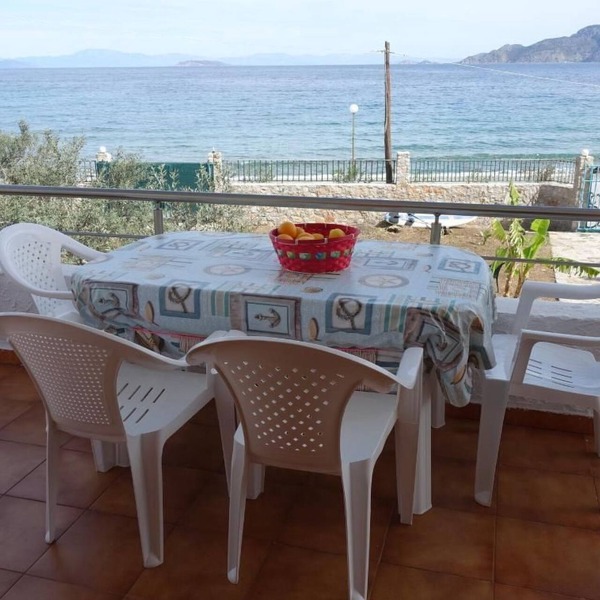 Kalloni by Interhome