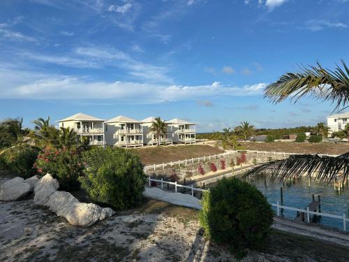 Kalopsia Seaside Villas & Marina