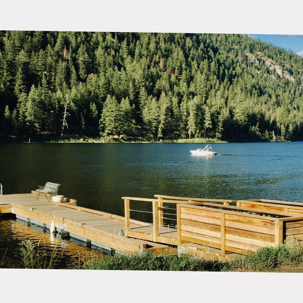 Kamloops Executive Lakehouse