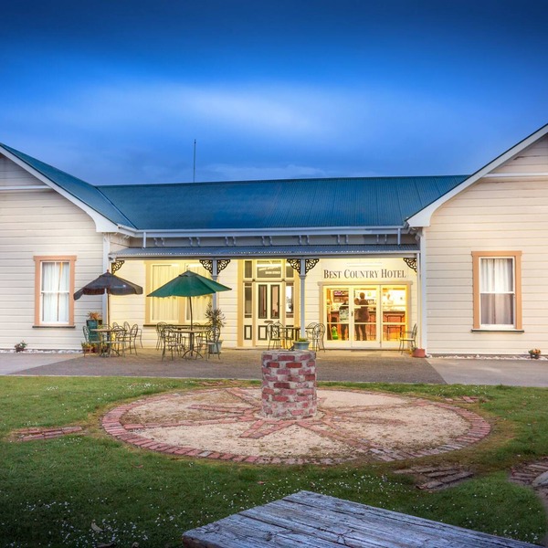 Karamea Hotel