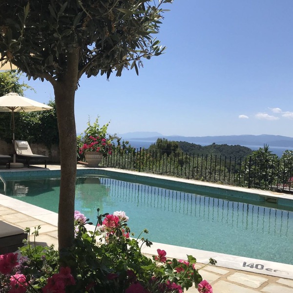 Karavotsakisma Studio & Villa accommodation with Pool