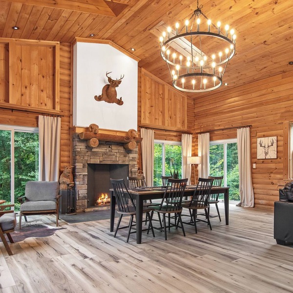 Katskill Mountain Lodge- Hot Tub, Game Room & Theater
