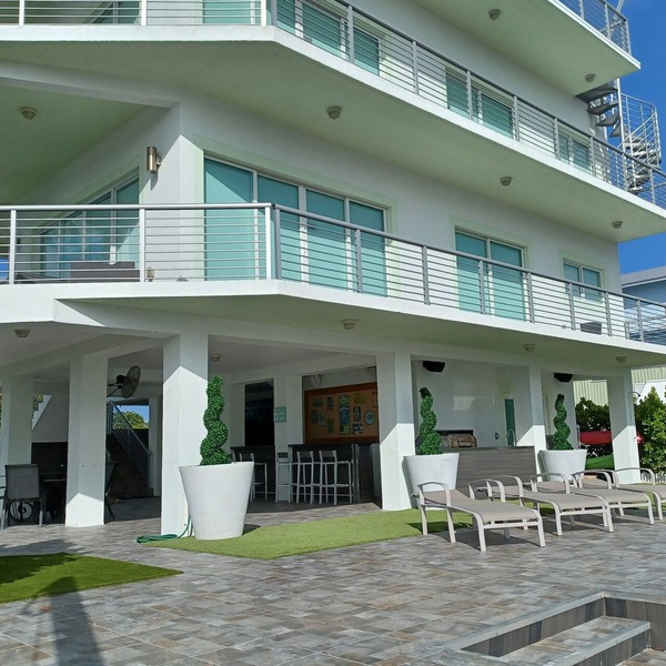 KEY LARGO WATERFRONT RETREAT'