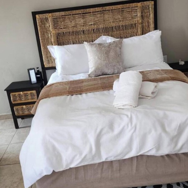 Khutsong Apartmentss
