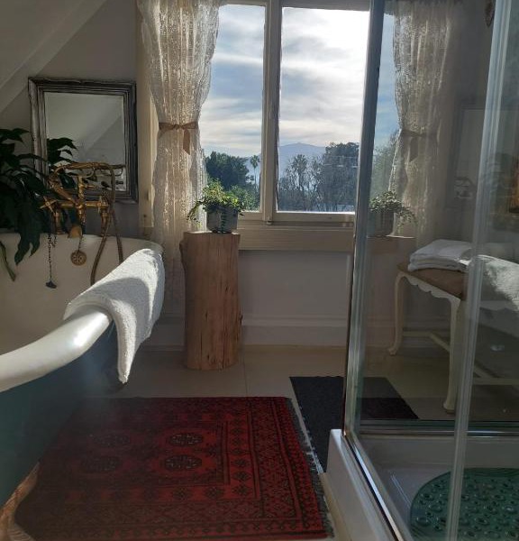 Kimi's Cottage