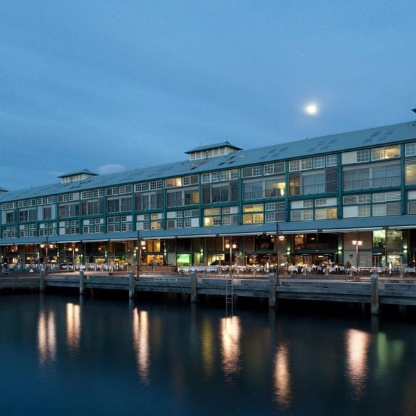 King Size Studio With Water View, Walk To The City