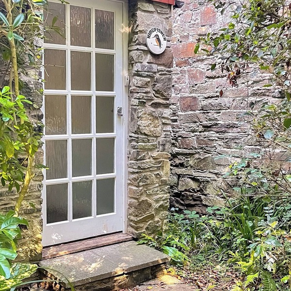 Kingfisher Cottage - HSM