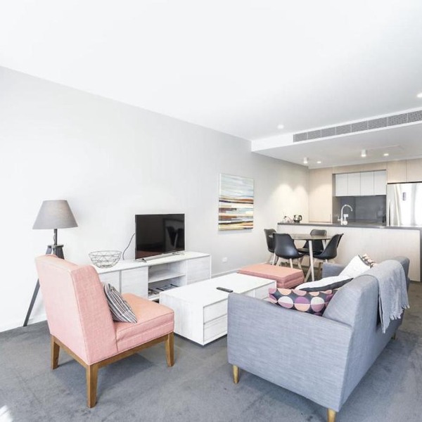 Kingston Foreshore Island - Waterfront luxury - Hosted by Canstay