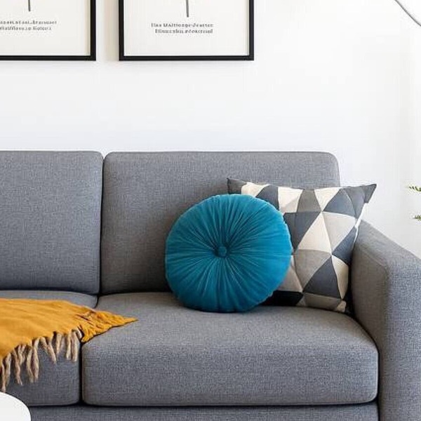 Kivis Modern Studio near Train Mall & Airport