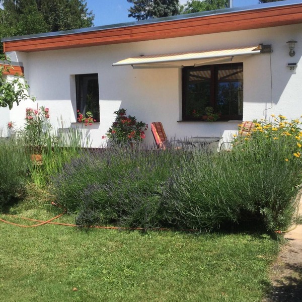 Kleines Ferienhaus in Rangsdorf mit großem Garten by Interhome