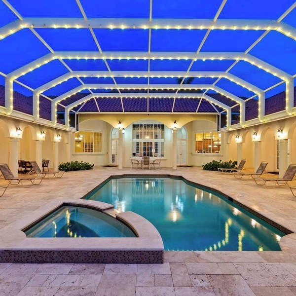 Knickerbocker 9 Suites |Pool, Hot Tub & Ping Pong