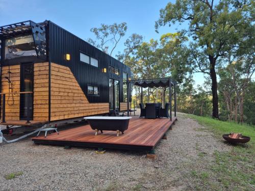 Kookaburra Retreat Tiny Home Sydney Hllls