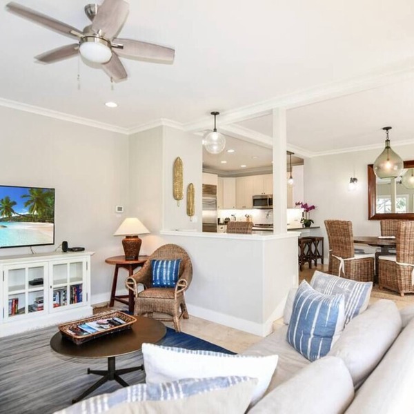 koolkondo Designer retreat with AC and pool by the beach