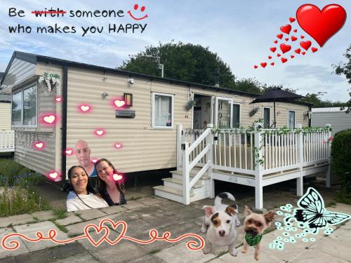 KPC-HELLYEAH caravan Contractors welcome at HAVEN Cleethorpes beach holiday park