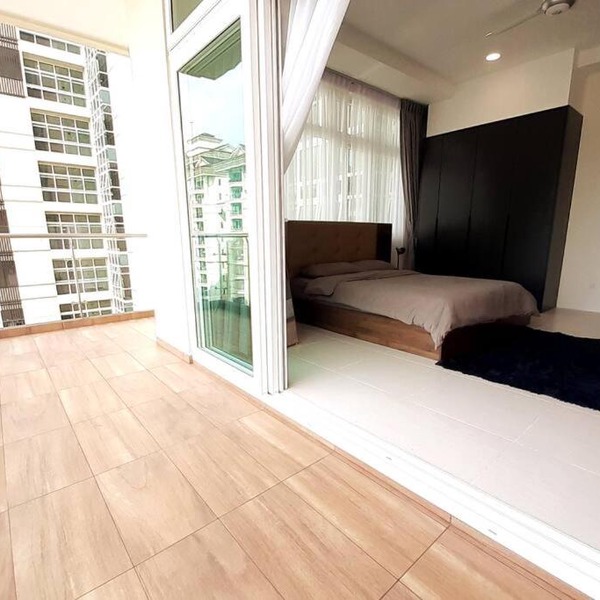 Kuching Riverview at Riverine Diamond