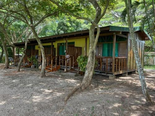 La Ensenada Lodge