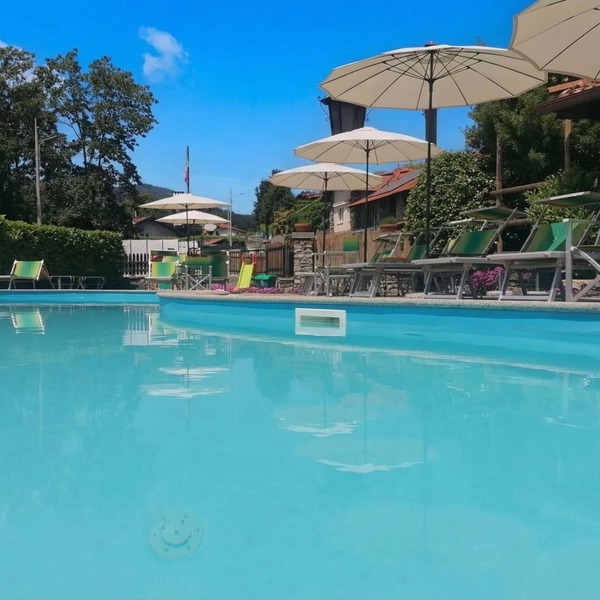 La Lanterna: Hillside Lake Maggiore Stay with Pool, Gignese, Italy
