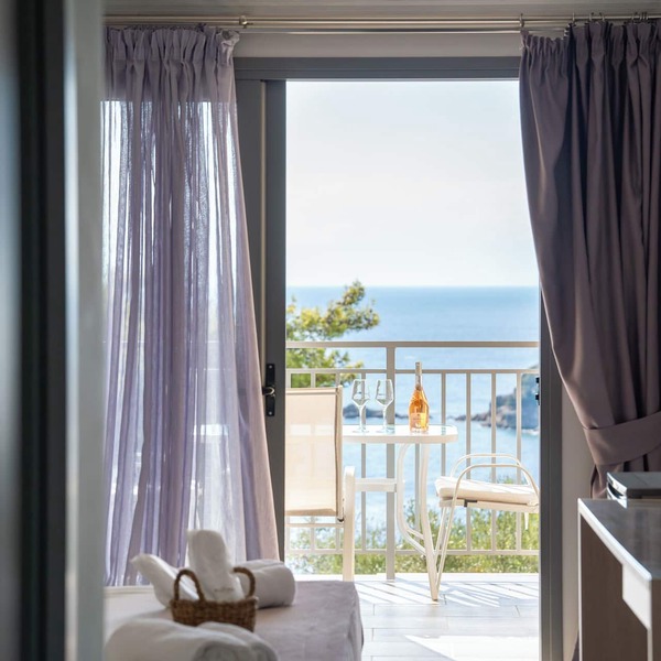 La Luna Hotel