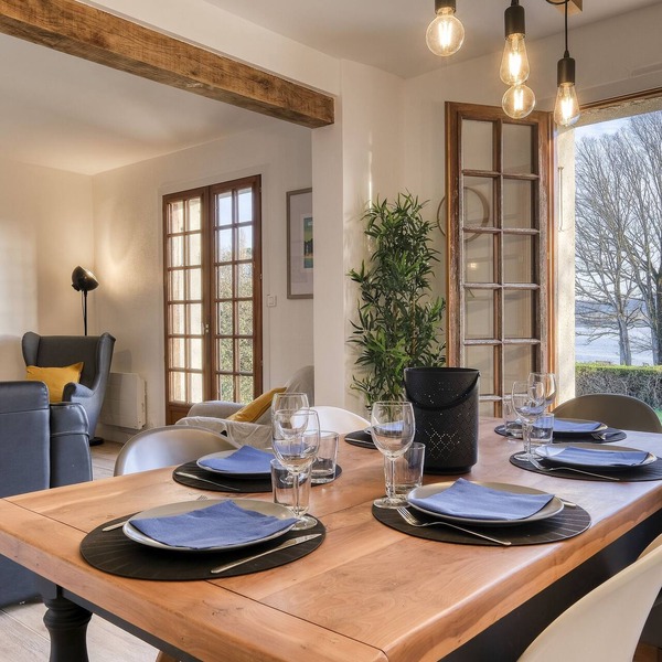 La Maison de la Cale : Maison Familiale au Bord de L'eau