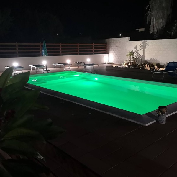 La Rosa Rossa apartment in villa with garden and wonderful panoramic view