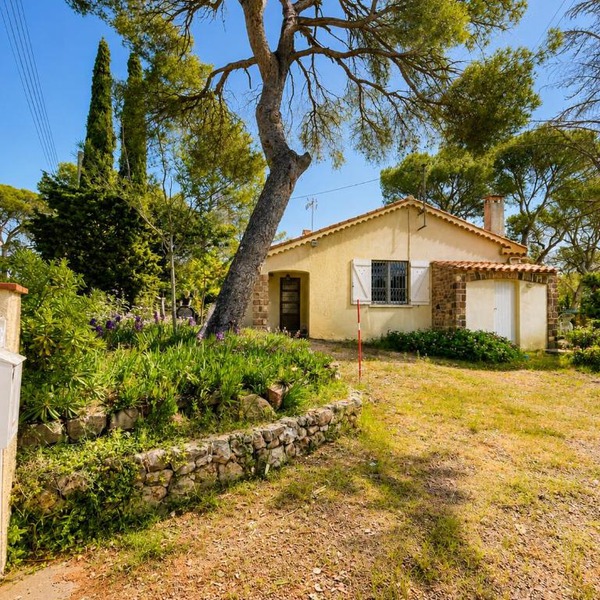 La Villa Chante Brise - proche de la plage - Calme
